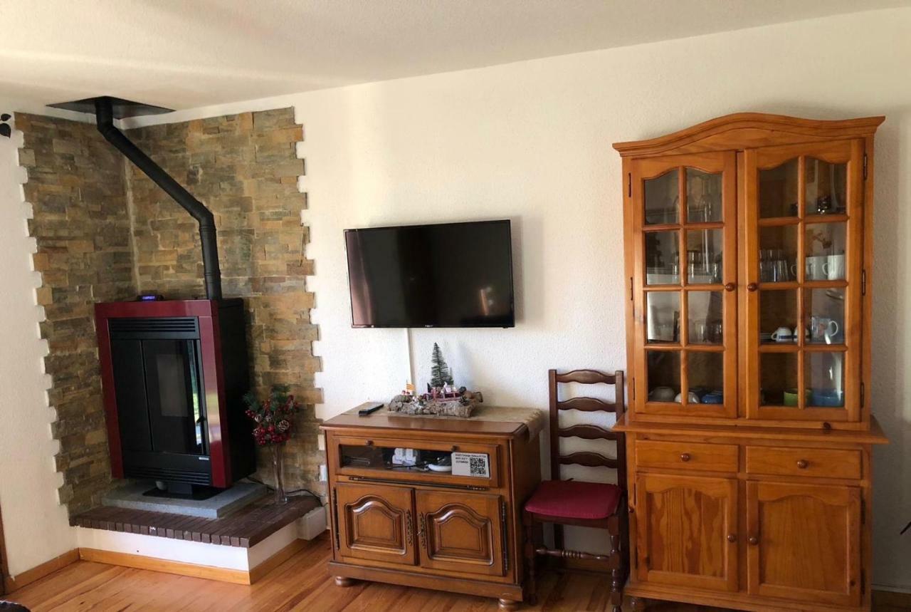 Palau-de-Cerdagne Appartement A La Montagne מראה חיצוני תמונה